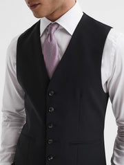 Modern Fit Travel Waistcoat Black | Mens