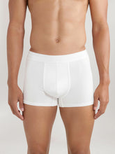 CHÉ Studios Boxer Trunks with TENCEL™ Fibers White | Mens