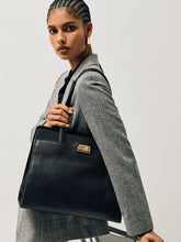 Grained Leather Tote Bag Black | Womens