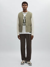 Les Deux Quilted Technical Gilet Green | Mens