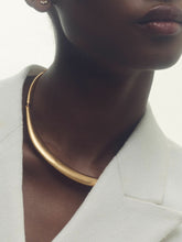 Polished Curve Choker Gold Tone | Womens