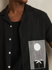 Graphic Print Cuban-Collar Shirt Black | Mens