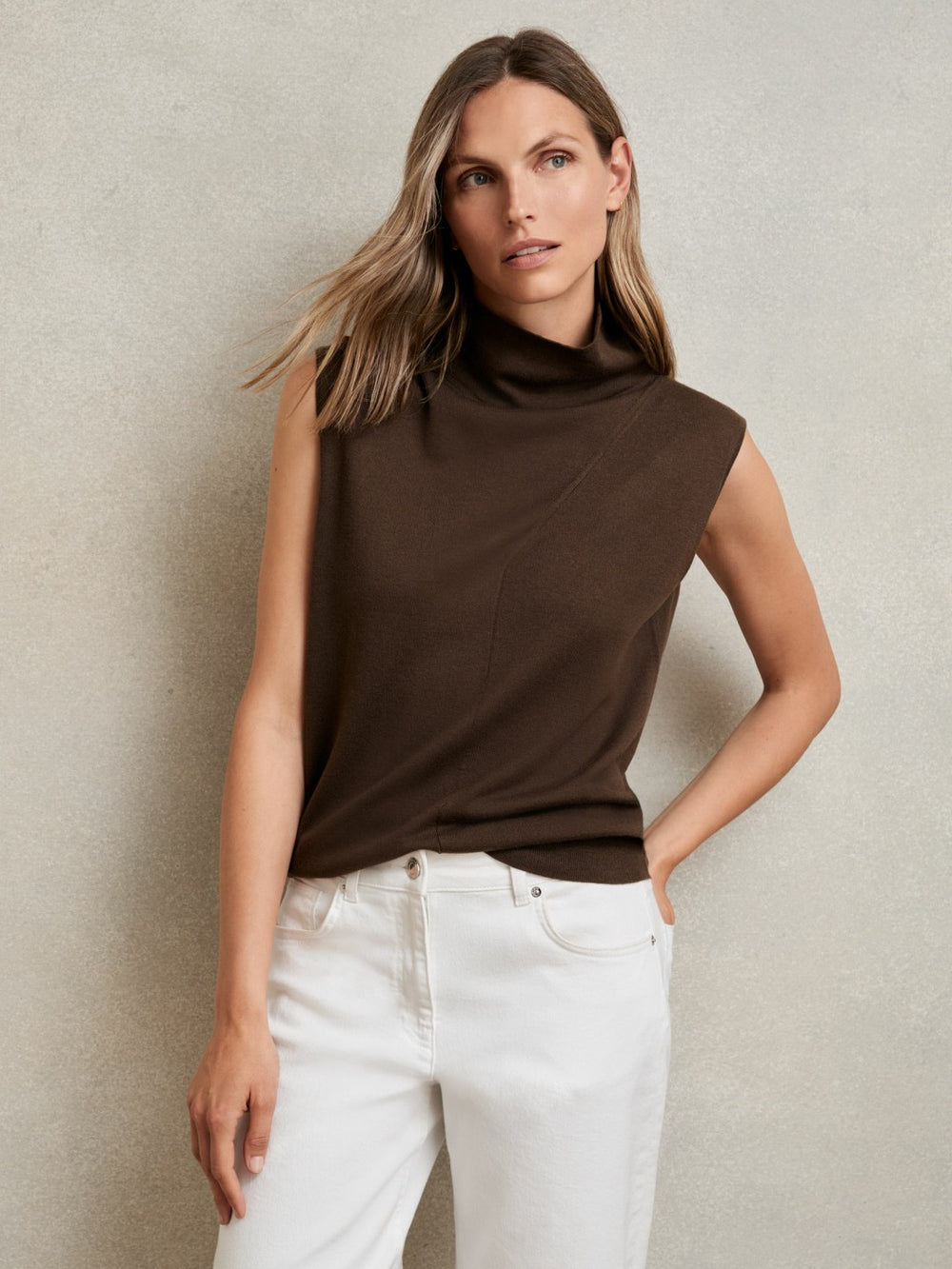 Wool Slouched Sleeveless Top Chocolate | Womens