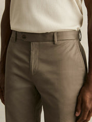 Oe Hampton Cotton Chino Shorts with Stretch Taupe | Mens