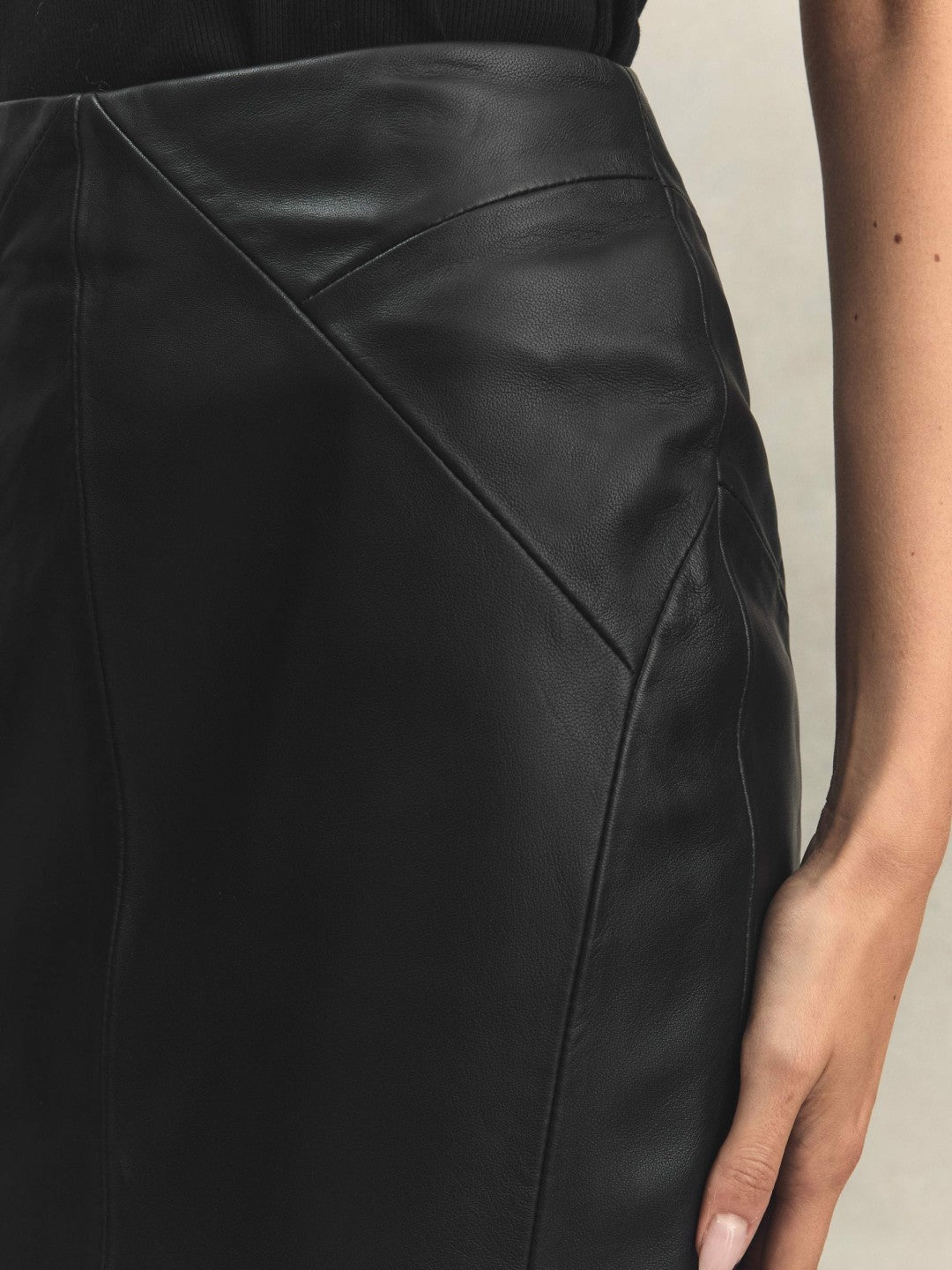 Leather High Rise Midi Skirt Black | Womens