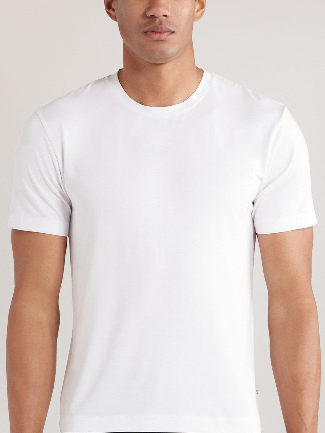 CHÉ Studios Crew Neck T-Shirt with TENCEL™ Fibers White | Mens
