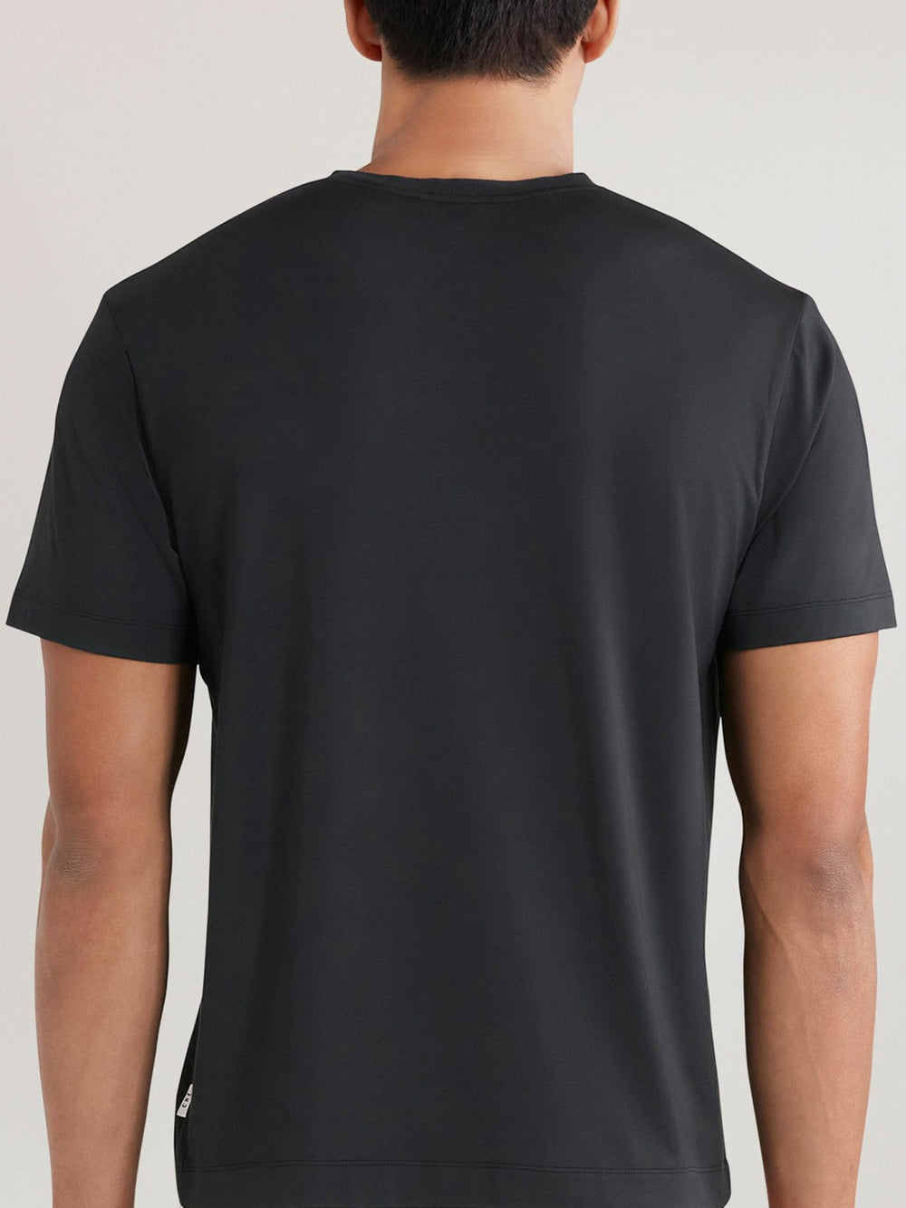 CHÉ Studios Crew Neck T-Shirt with TENCEL™ Fibers Black | Mens