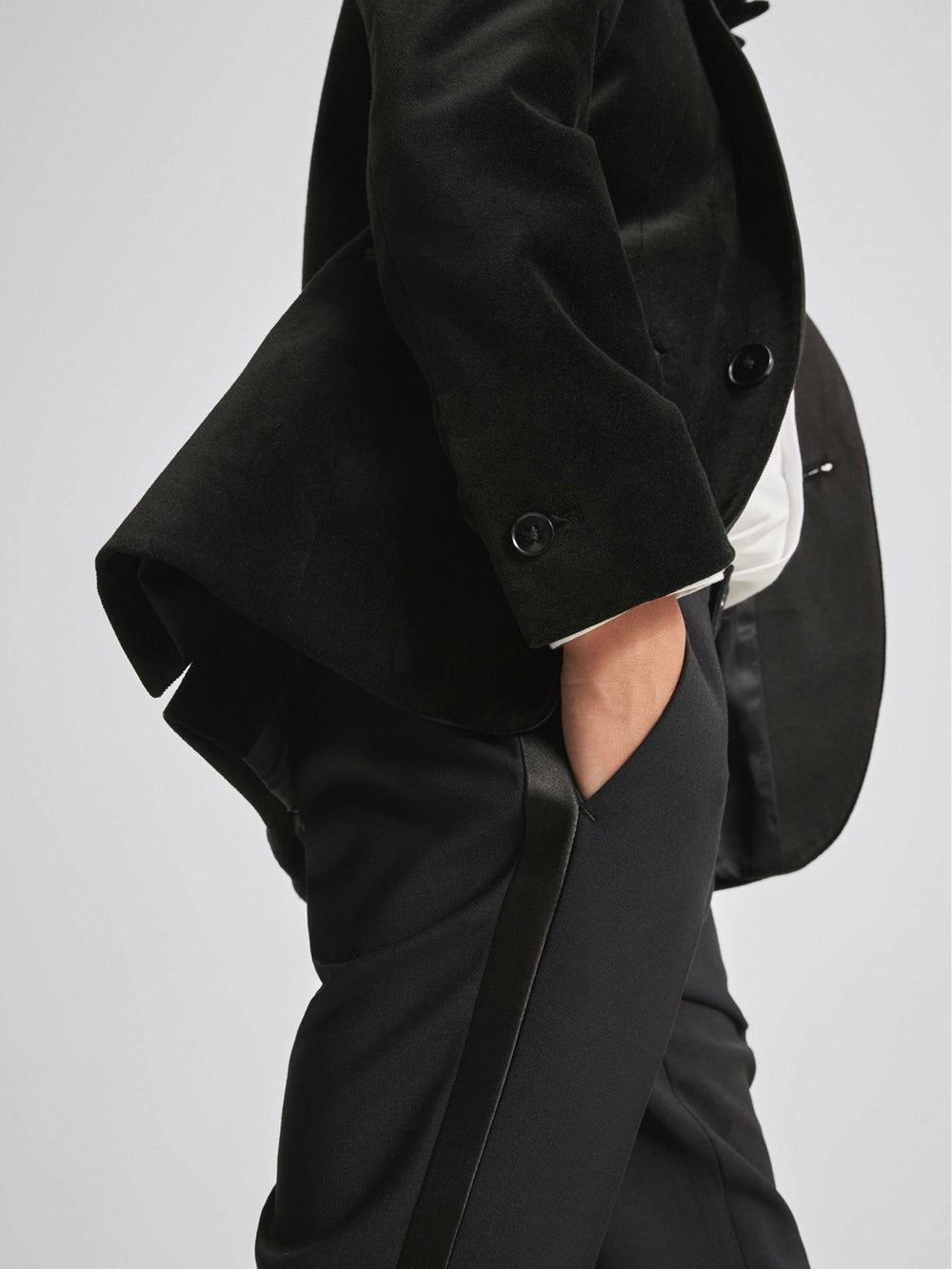 4-9 yrs Single Breasted Velvet Blazer Black | Children