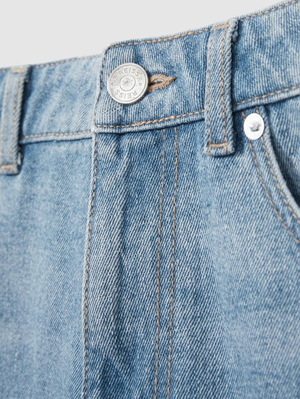 Loose-Fit Jeans Light Blue Wash | Mens