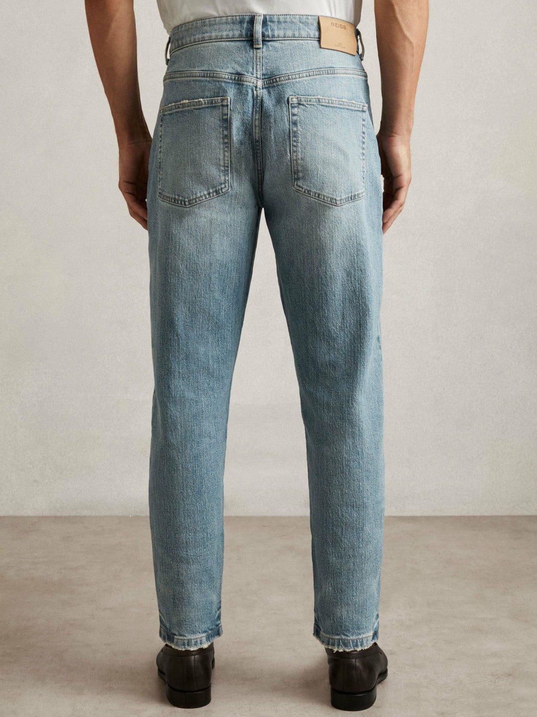 Relaxed-Fit Cropped Jeans Light Blue Wash | Mens