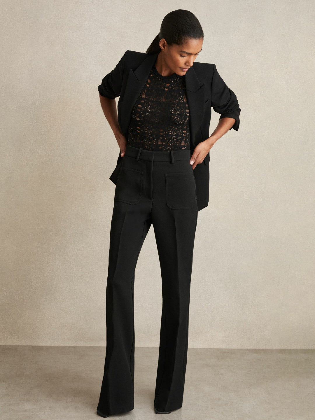 Petite Twill Patch-Pocket Flared Trousers Black | Womens