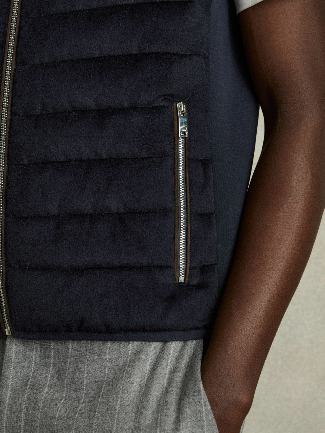 Brushed Jersey Quilted Gilet Navy | Mens