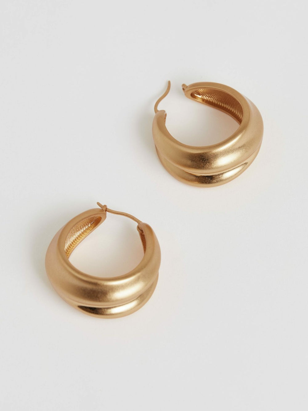 Sculptural Hoop Earrings Gold | Womens