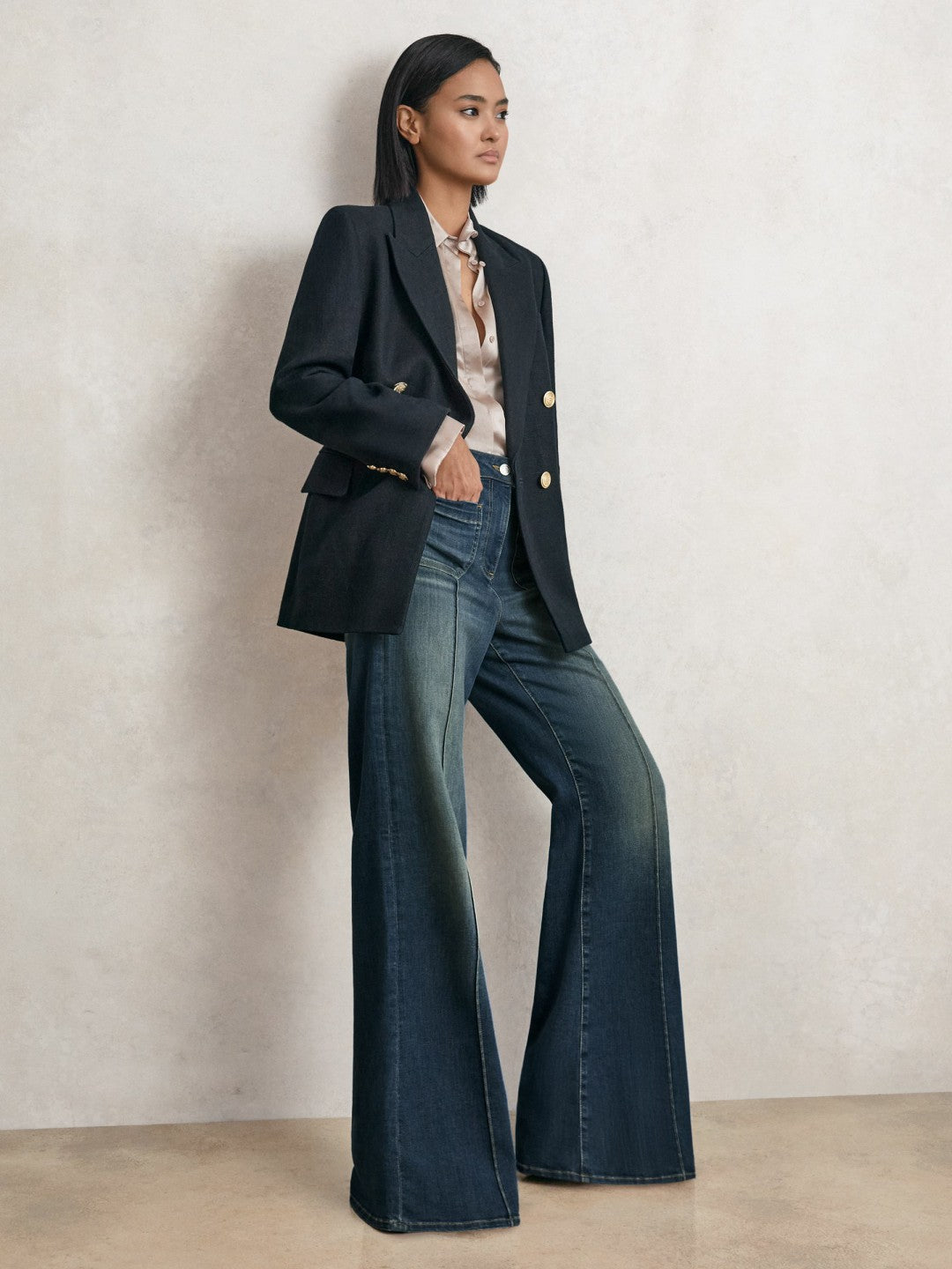 Petite Patch-Pocket Flared Jeans Mid Blue | Womens