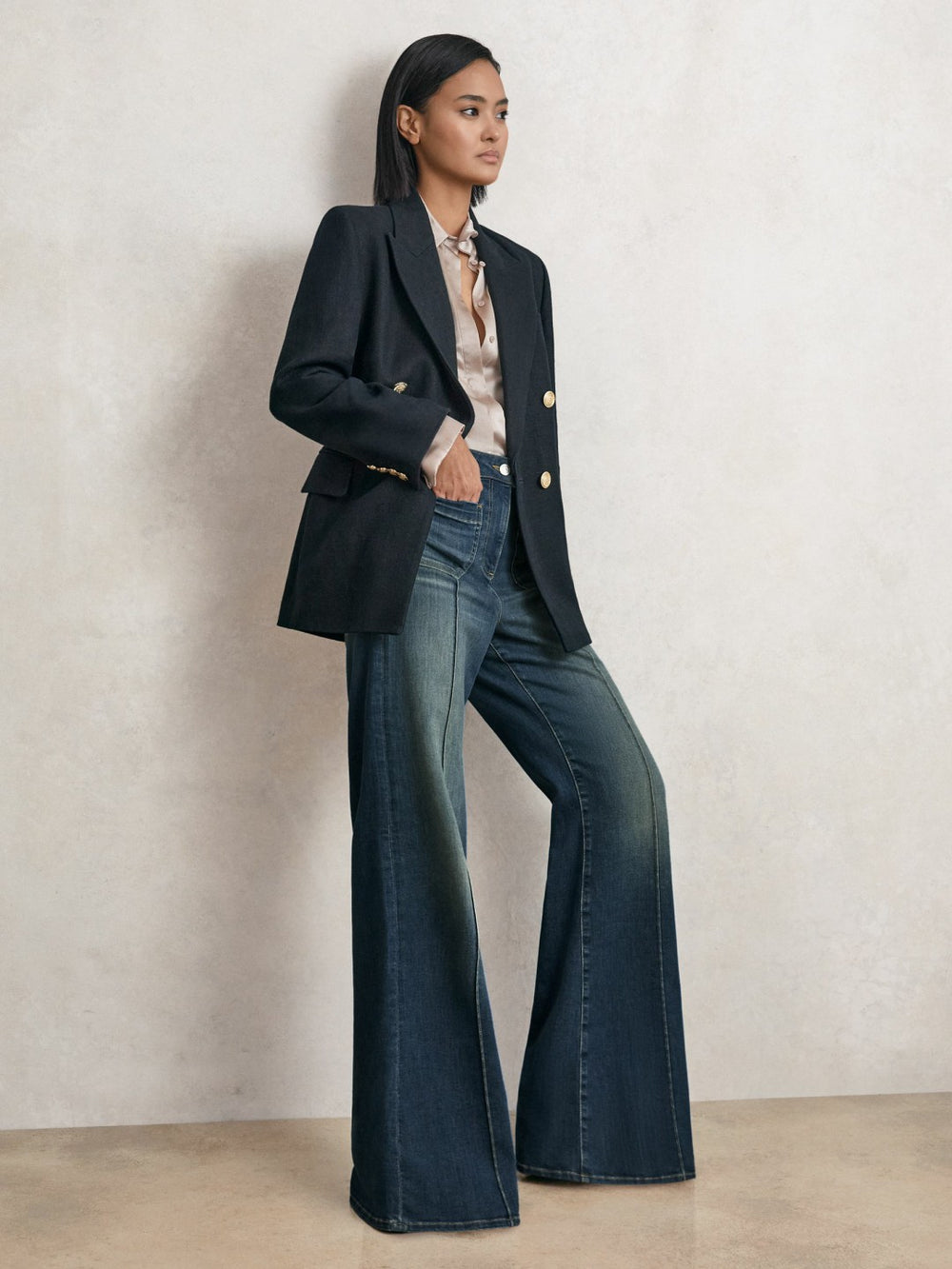 Petite Patch-Pocket Flared Jeans Mid Blue | Womens