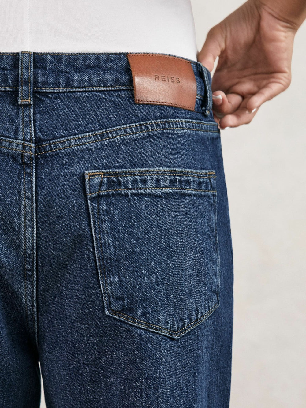 Petite Mid-Rise Straight-Leg Jeans Mid Blue | Womens