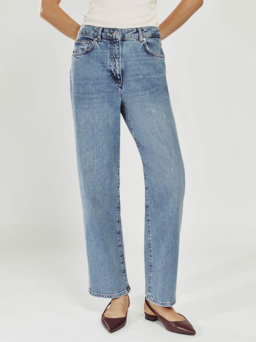 Petite Mid-Rise Straight-Leg Jeans Light Blue | Womens