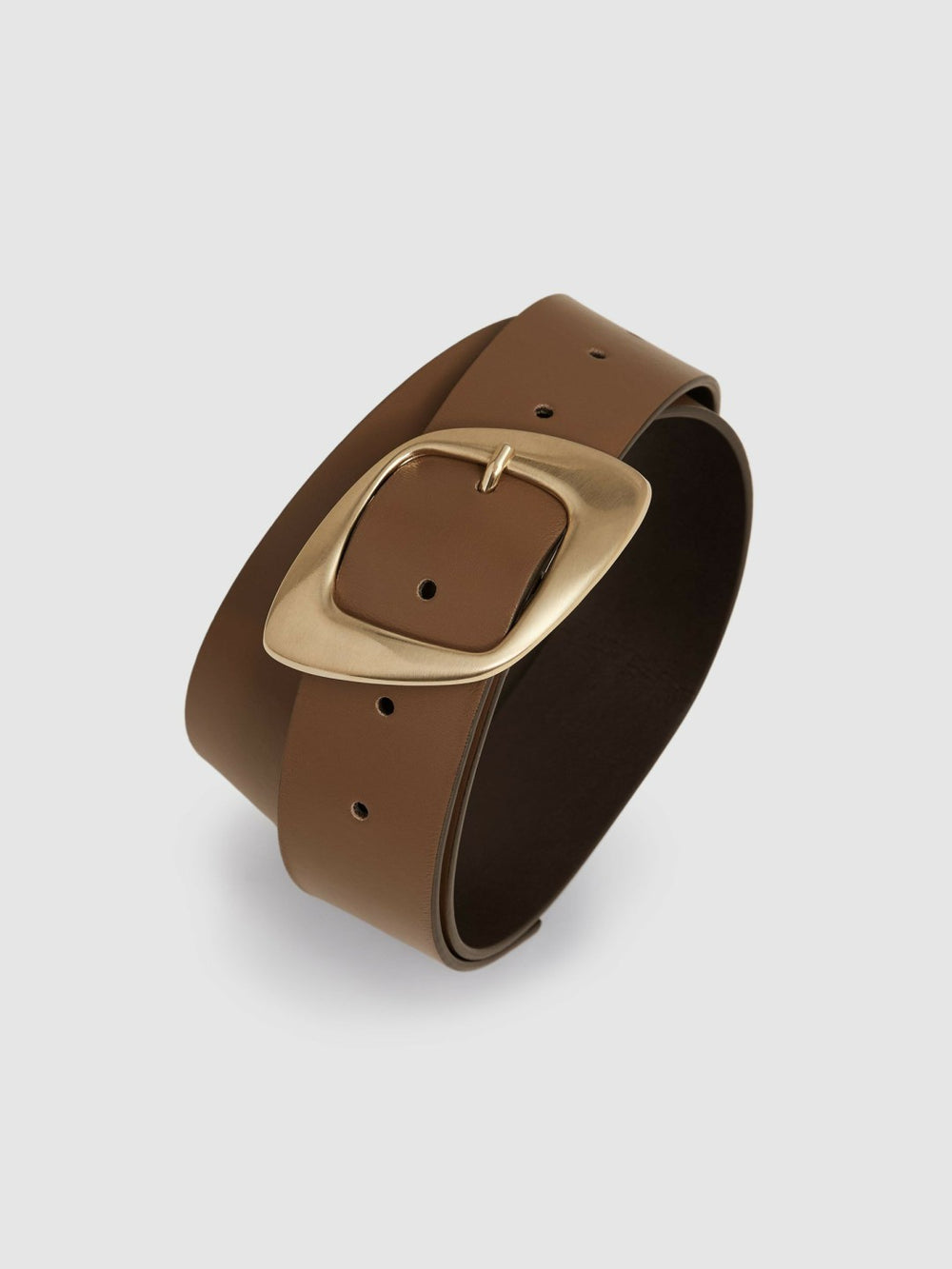 Leather Curved-Edge Buckle Belt Taupe | Womens