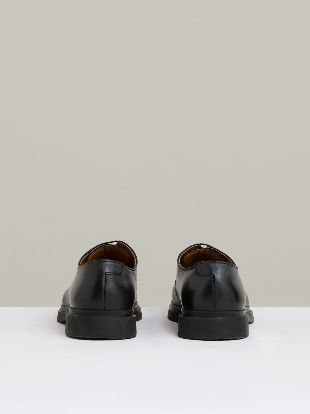 Leather Lace-Up Derby Shoes Black | Mens