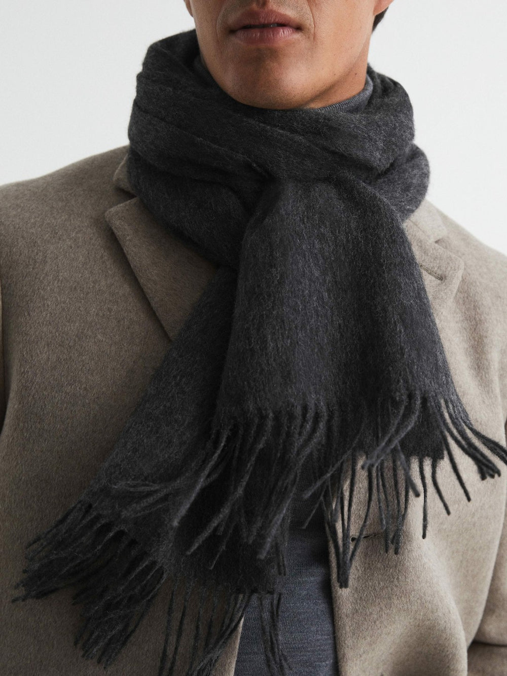 Wool and Cashmere Scarf Charcoal | Mens