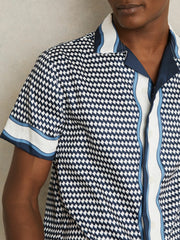 Geometric-Print Cuban-Collar Shirt White/Navy | Mens