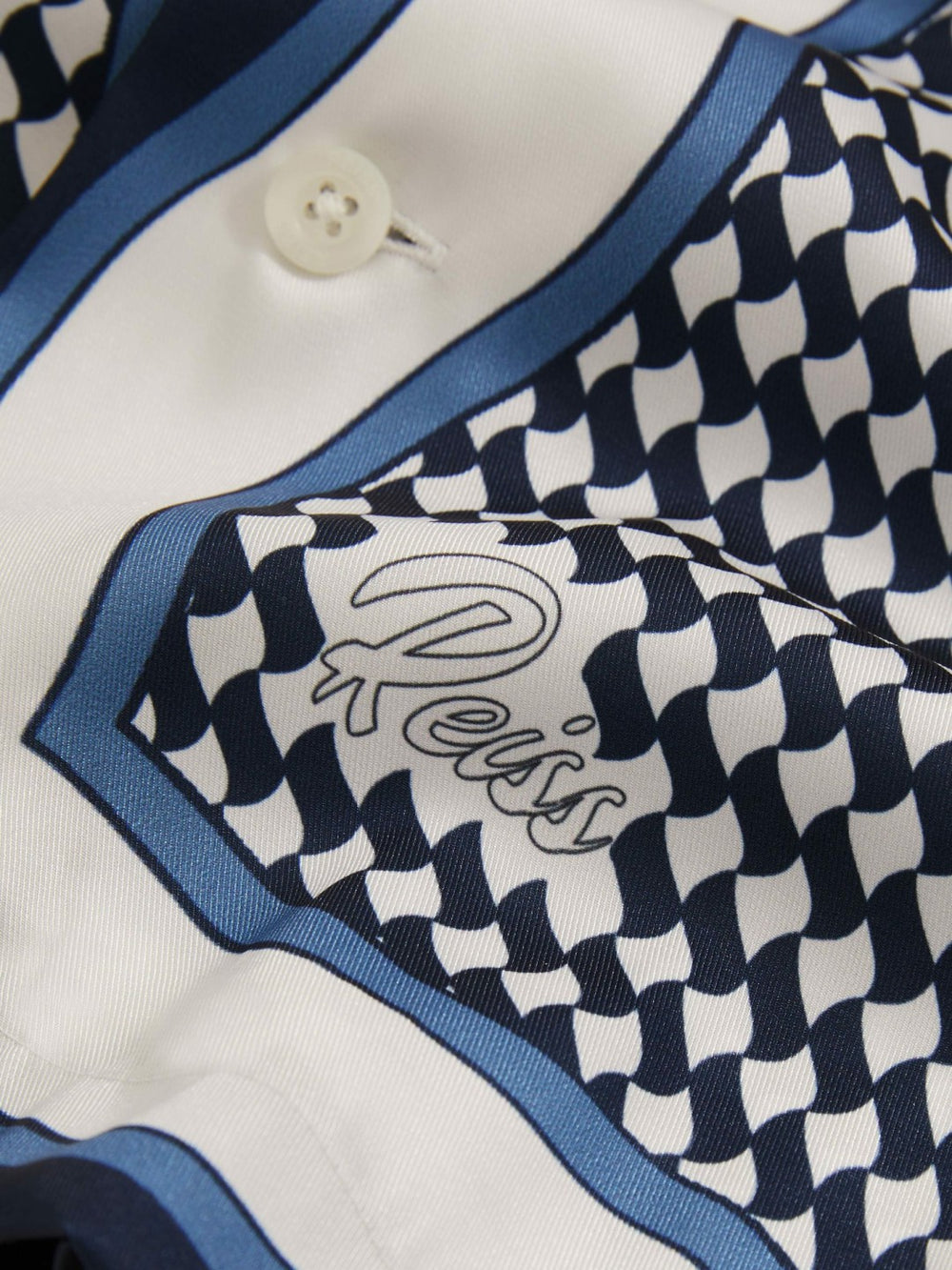 Geometric-Print Cuban-Collar Shirt White/Navy | Mens