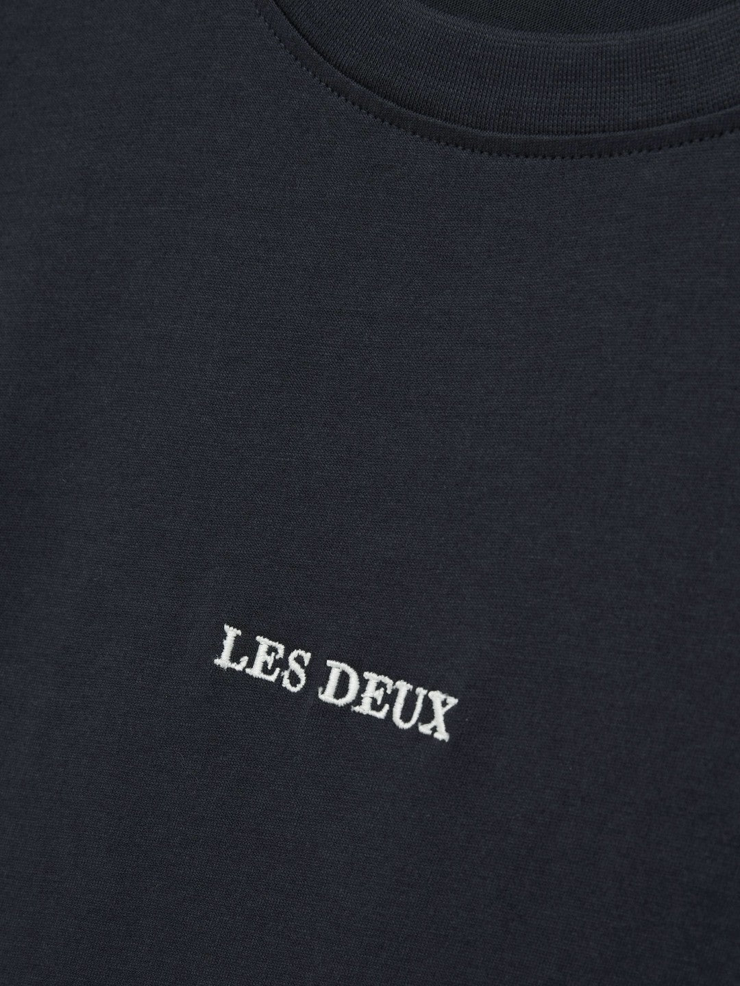 Les Deux Cotton Logo T-Shirt Navy Blue | Mens