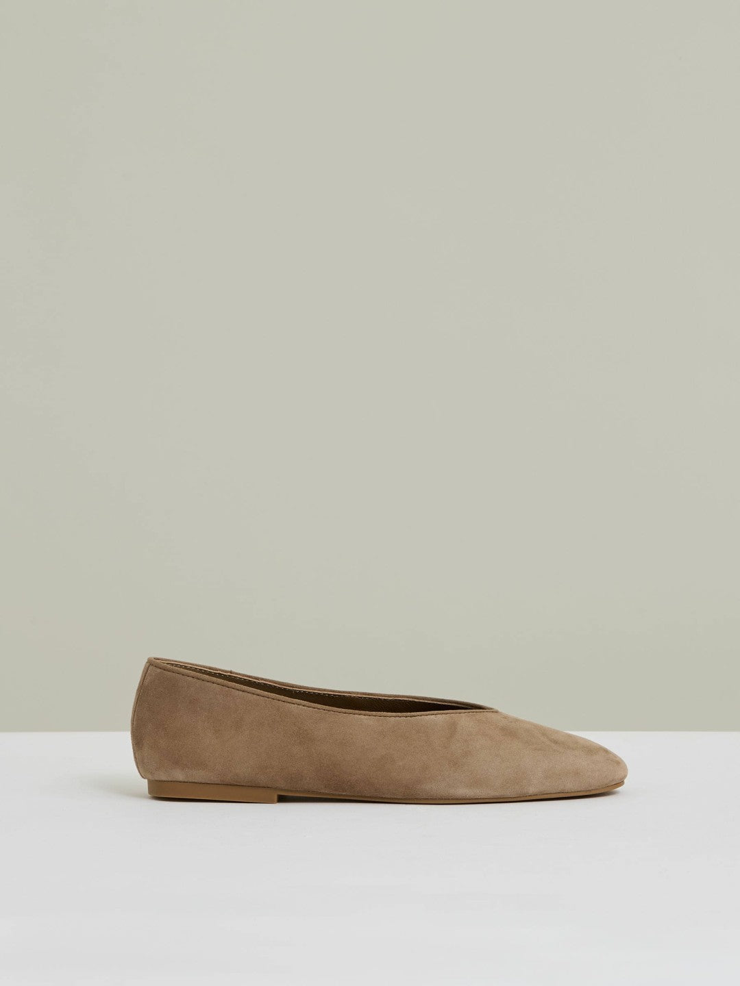 Leather Rounded-Point Toe Ballet Flats Taupe | Womens