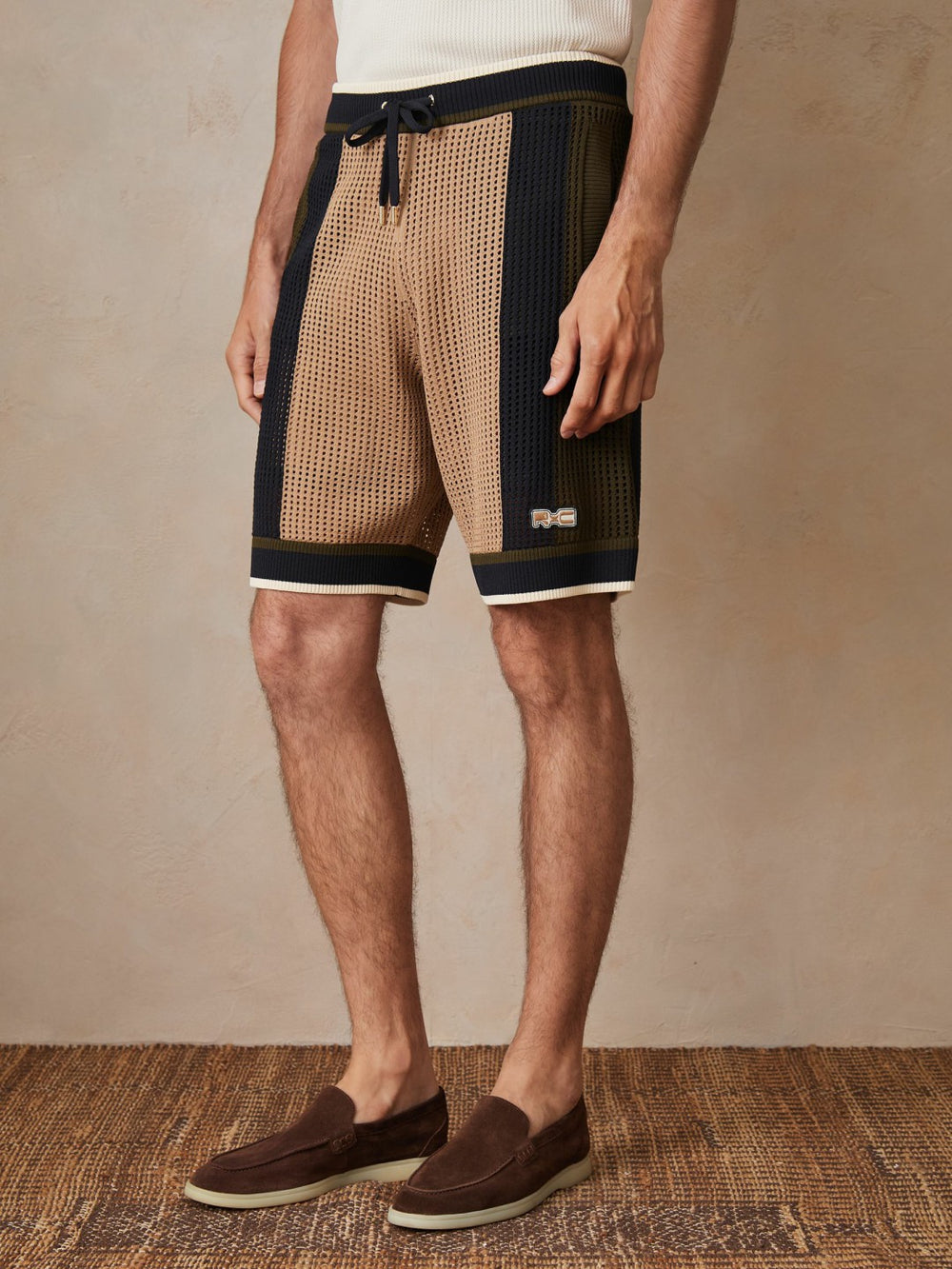 | Ché Crochet Colour-Block Shorts Camel/Green | Mens