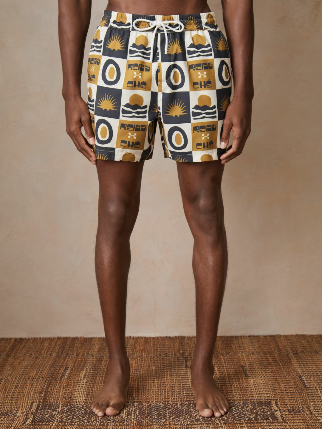 | Ché Sunset-Print Swim Shorts Olive Green | Mens