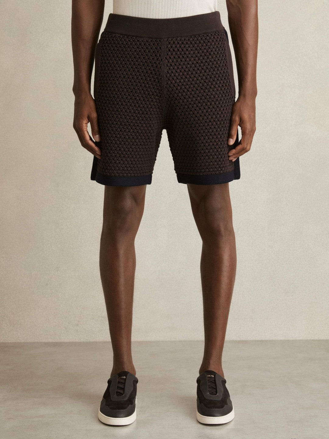 Cotton-Blend Crochet Shorts Chocolate/Navy | Mens