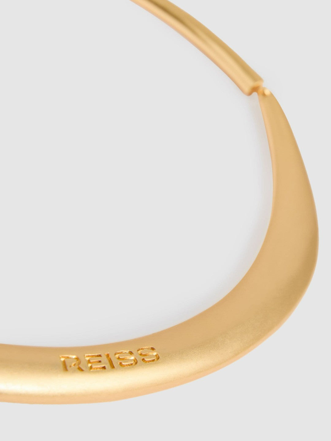 Polished Curve Choker Gold Tone | Womens