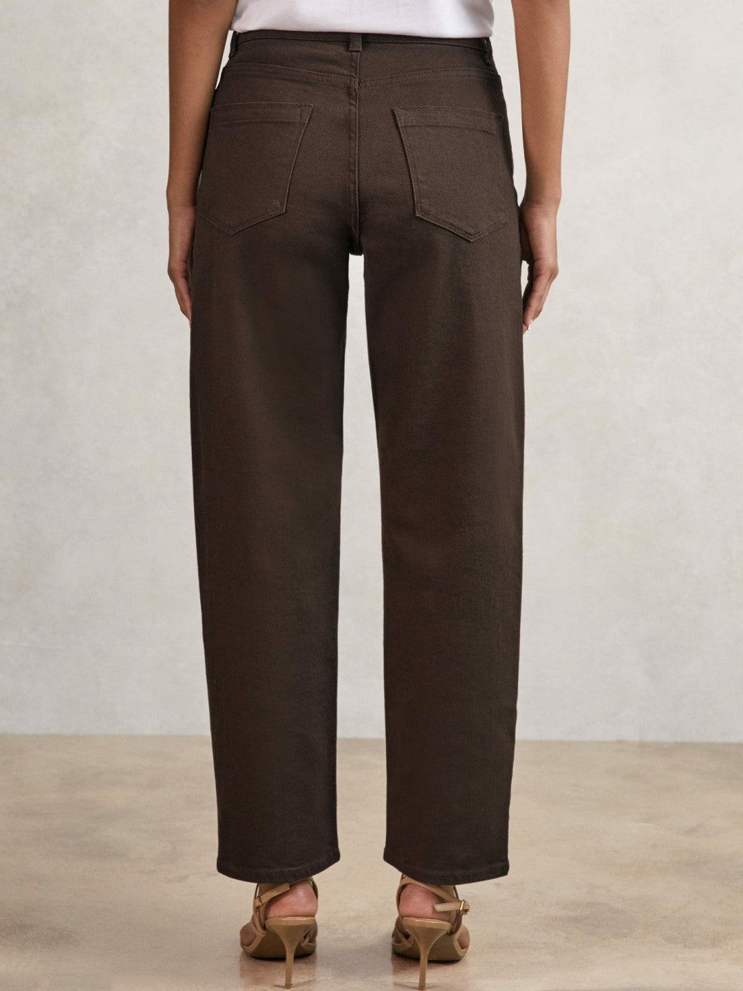 Petite Mid-Rise Straight-Leg Jeans Chocolate | Womens