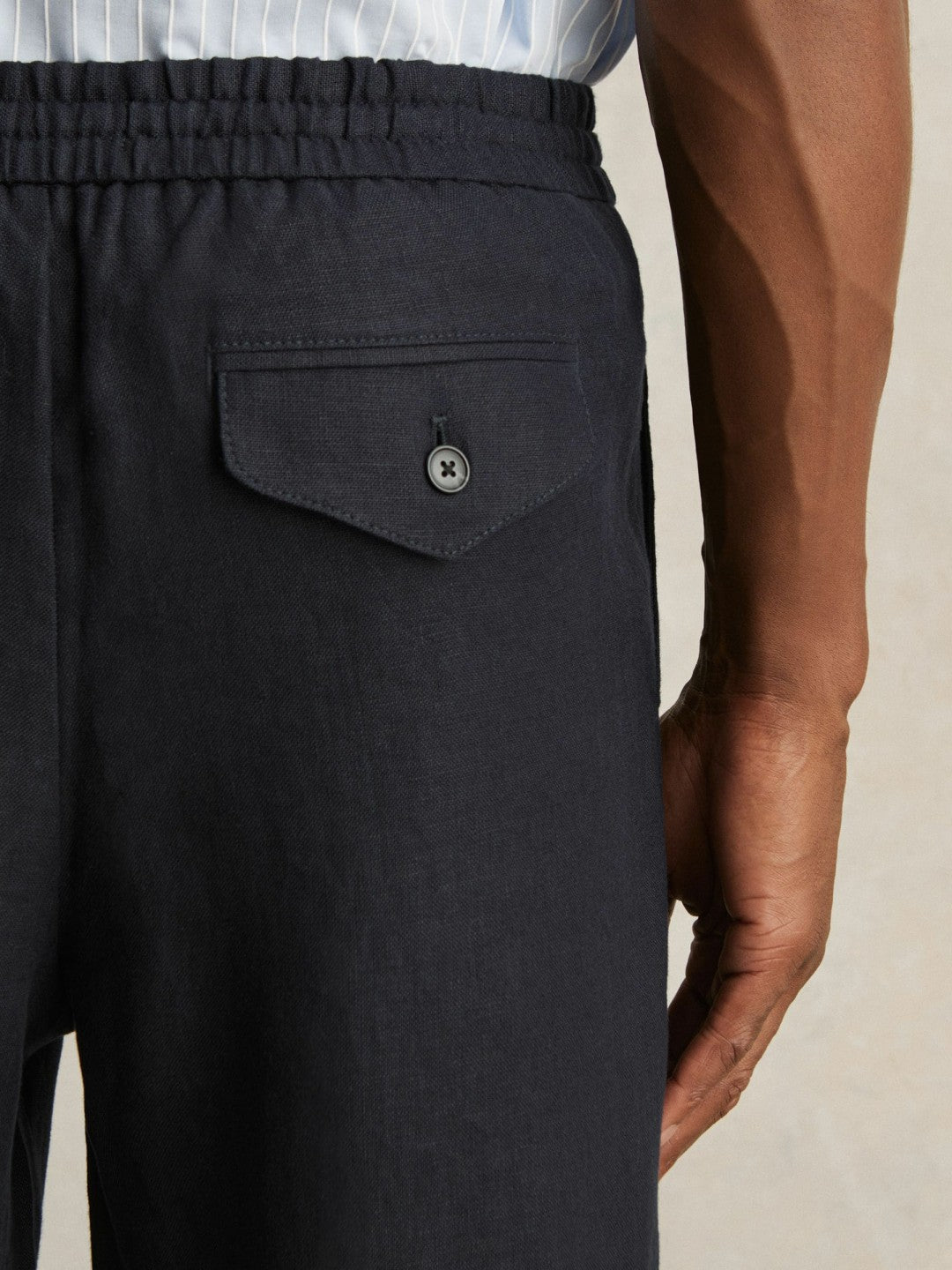 Linen Drawstring Relaxed-Fit Trousers Navy | Mens