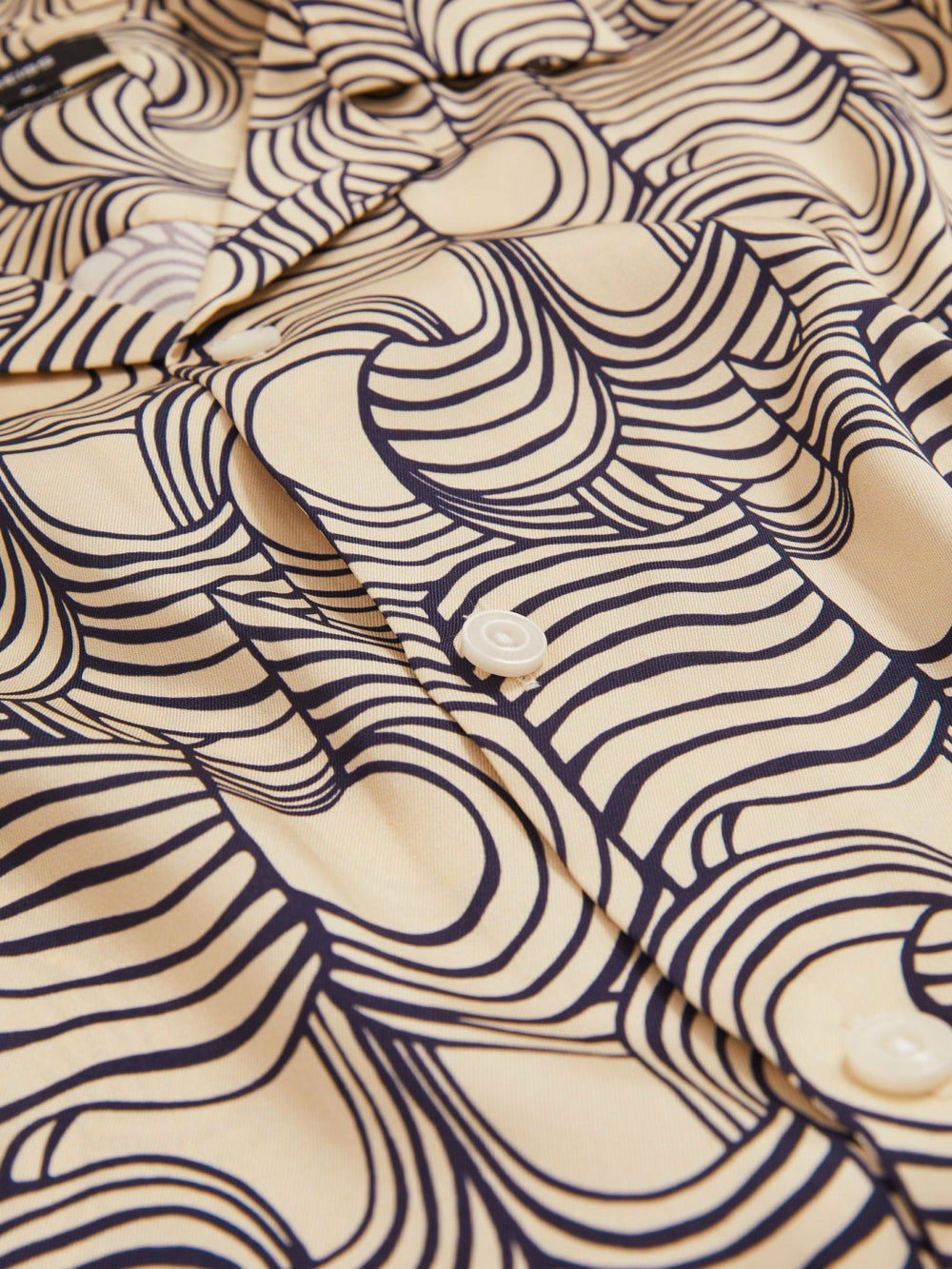 Wave Print Cuban Collar Shirt Off White/Navy | Mens