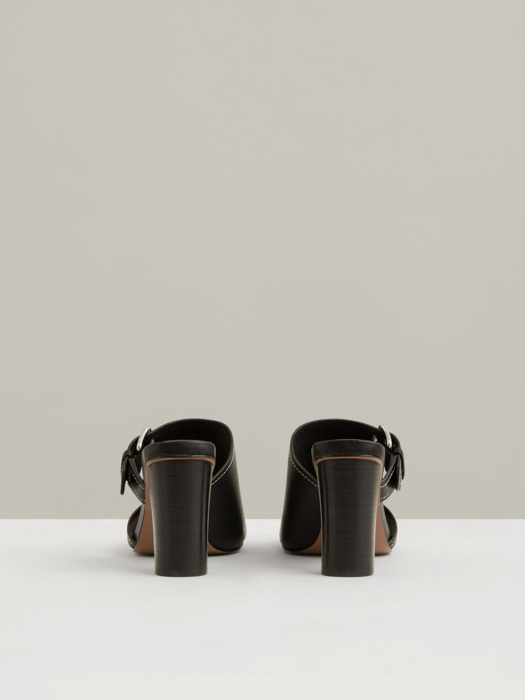Leather Buckle Block-Heel Sandals Black | Womens