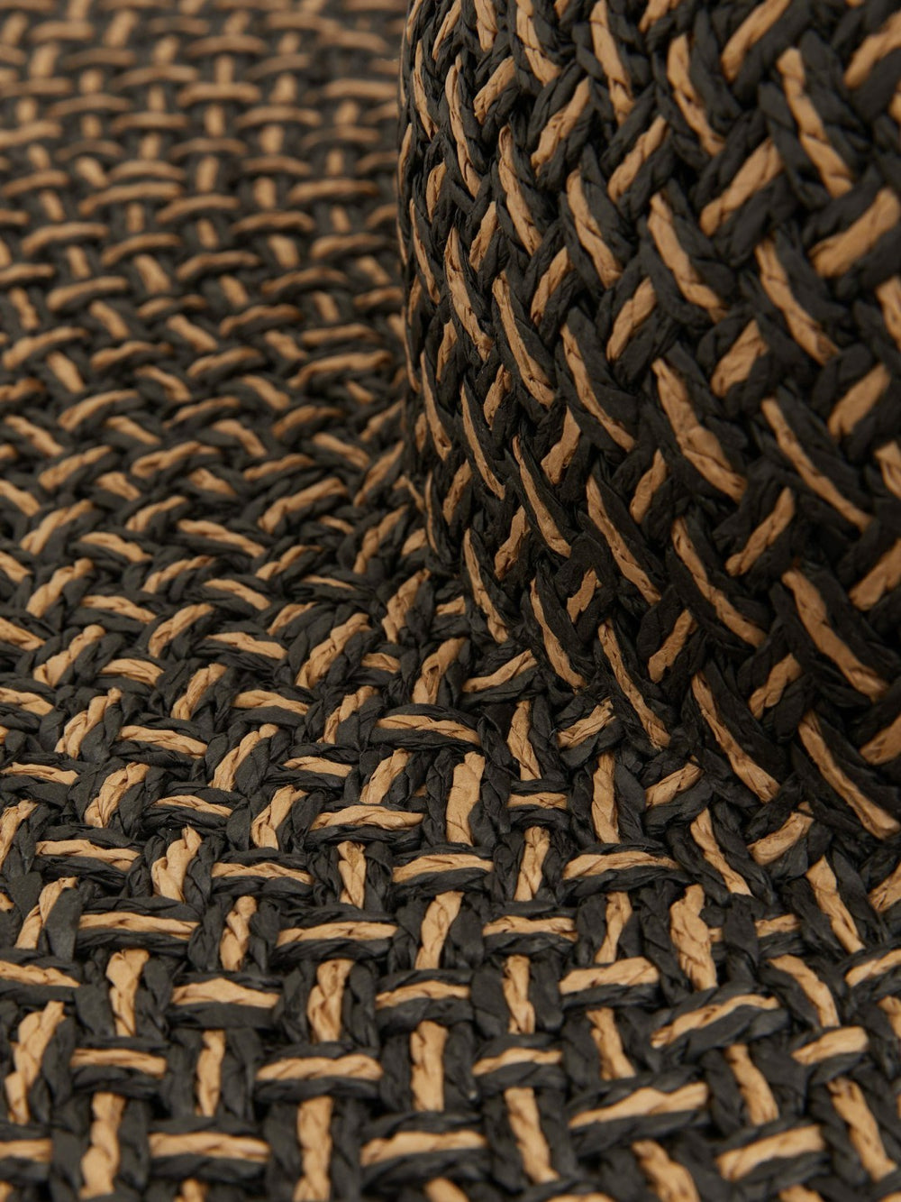 Straw Basket-Weave Sun Hat Black/Natural | Womens