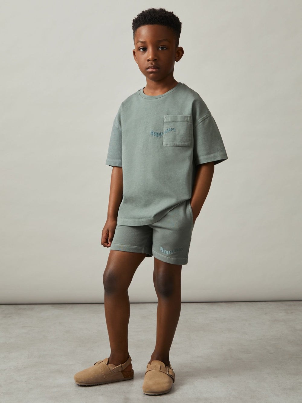 13-14 yrs Cotton Palm-Embroidery Oversize T-Shirt Washed Sage | Children