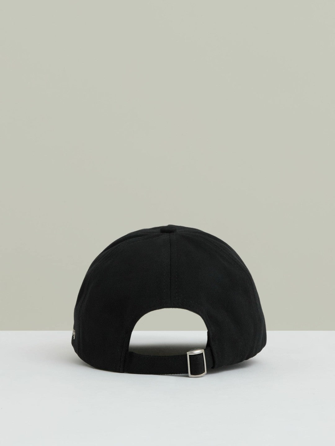 | Ché Logo-Embroidered Cap Black | Mens
