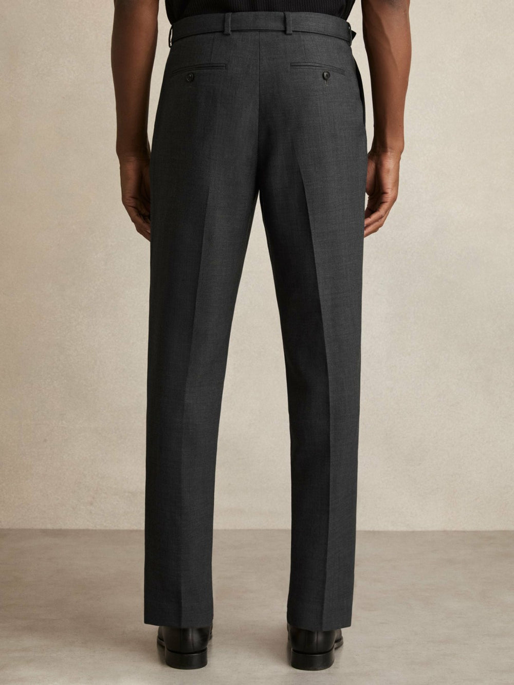 Wool-Blend Belted Pleated Trousers Regular-Fit Charcoal Grey | Mens