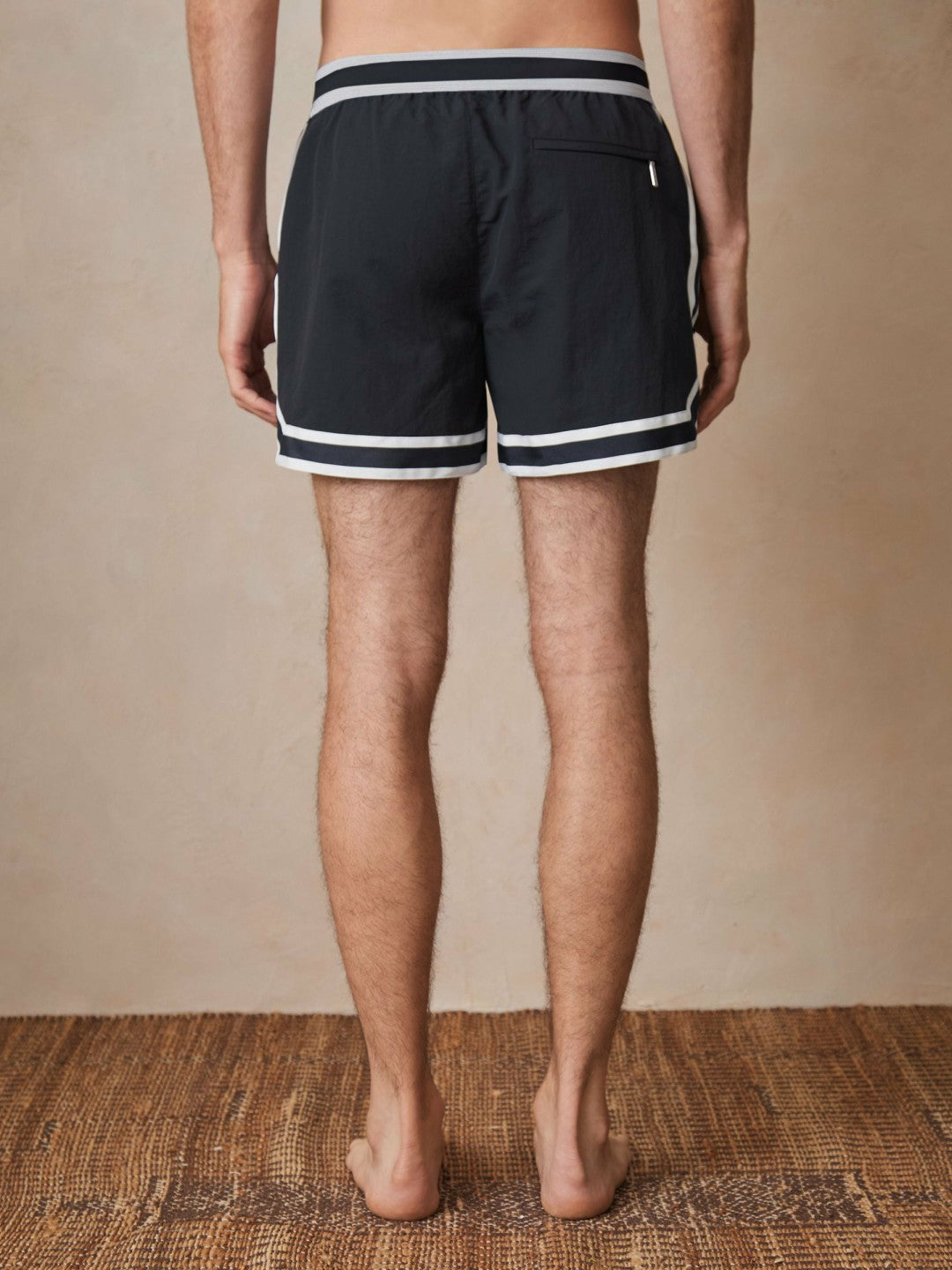 | Ché Stripe-Trim Swim Shorts Navy | Mens