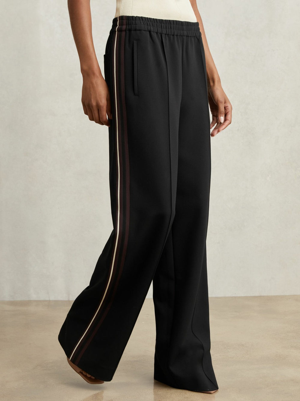 Side-Stripe Wide-Leg Trousers Black | Womens