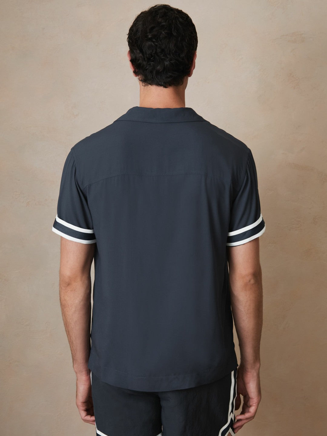 | Ché Stripe-Cuff Shirt Navy | Mens