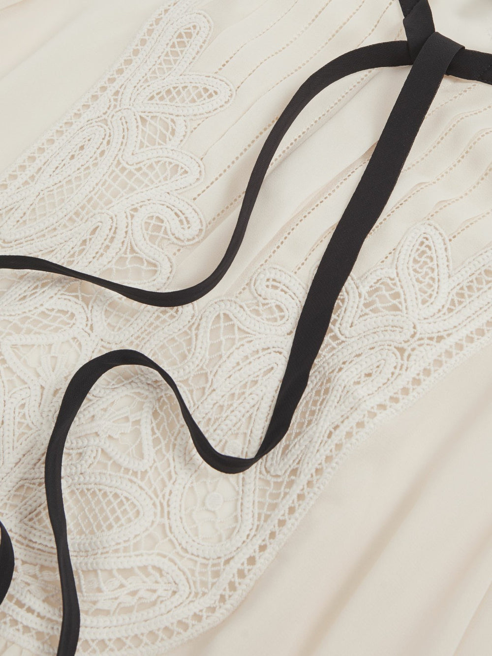 Lace-Embroidered Tie-Neck Shirt Cream | Womens