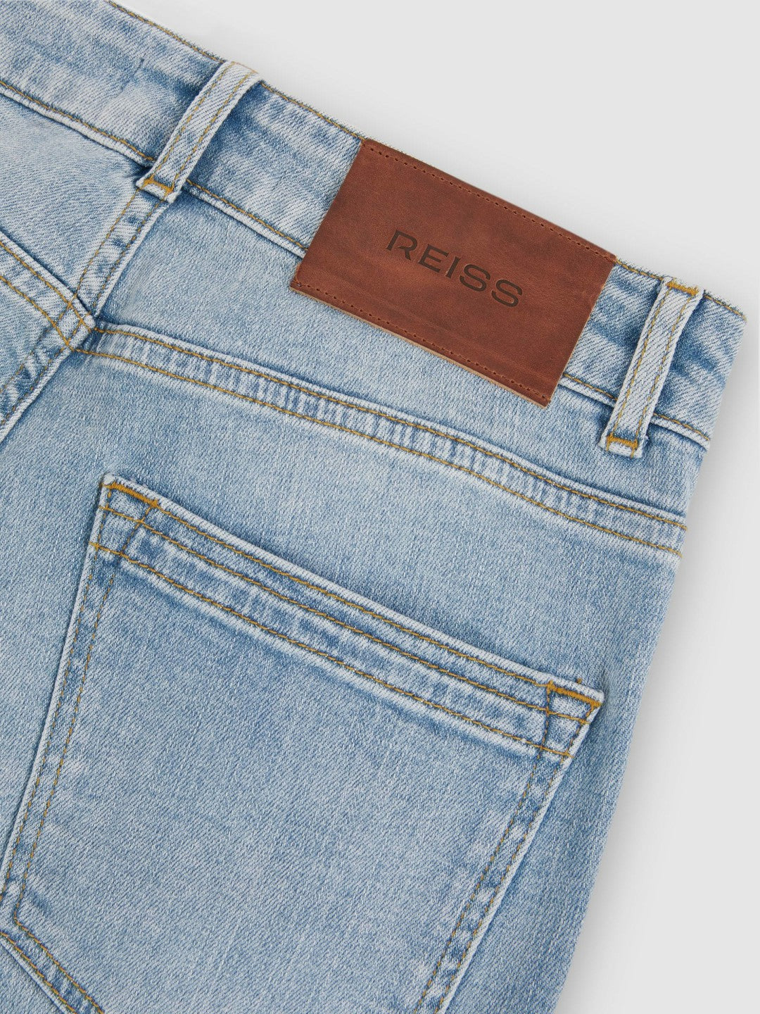 Petite Mid-Rise Flared Jeans Light Blue | Womens