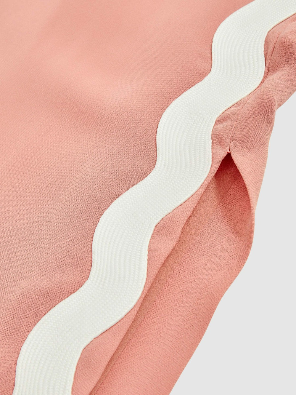 Wave-Trim Crepe Midi Dress Pink | Womens