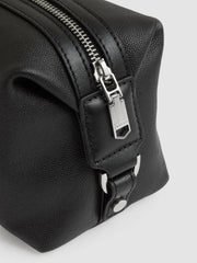 Micro-Grain Leather Washbag Black | Mens
