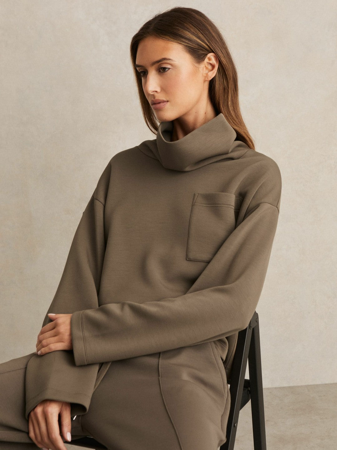 Interlock Jersey Funnel Neck Sweatshirt Khaki Green | Womens