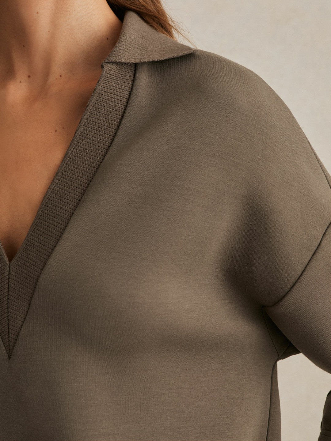 Interlock Open-Collar Sweatshirt Khaki Green | Womens