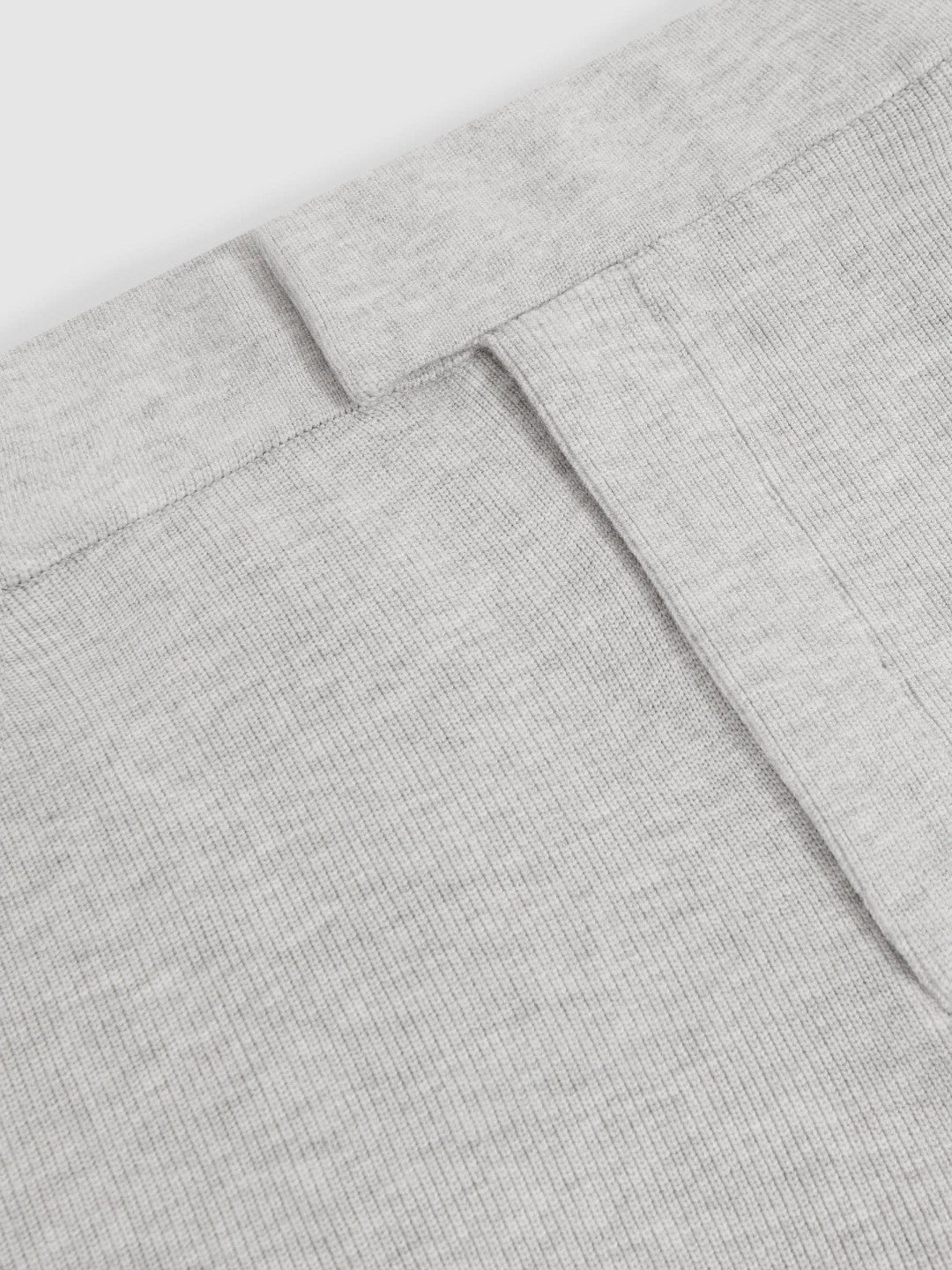 Tapered Knitted Trousers Soft Grey | Mens